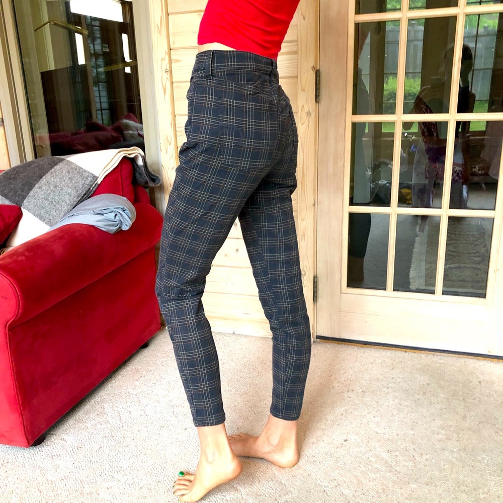 American Eagle Plaid Jegging